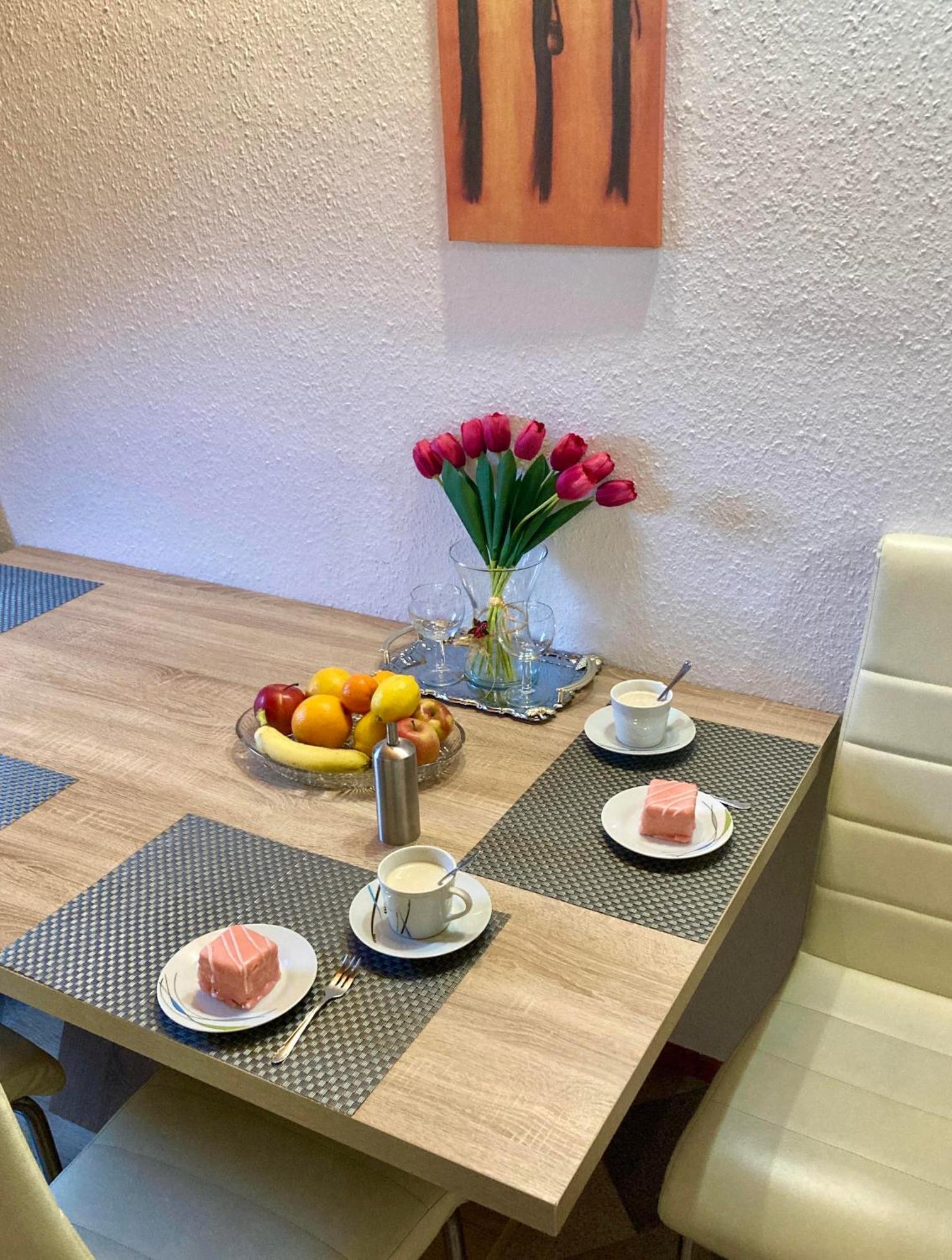 Gancz Apartman Sárvár Exteriör bild